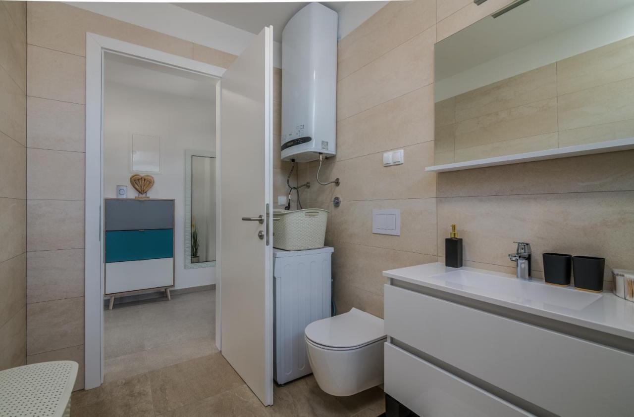 Apartments Sunrise Krk 克尔克 外观 照片